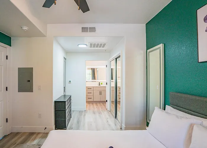 Apartment Stylish 1bd Walk To Westgate Pool Gym Wd *