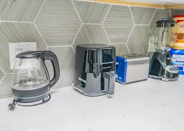 Apartment Stylish 1bd Walk To Westgate Pool Gym Wd