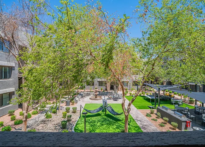 Stylish 1bd Walk To Westgate Pool Gym Wd Apartment Glendale